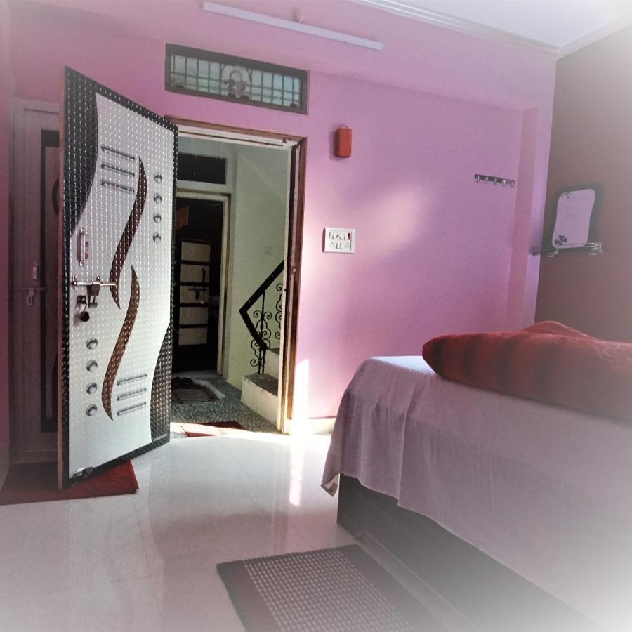Maa Durga Inn Varanasi Exterior photo