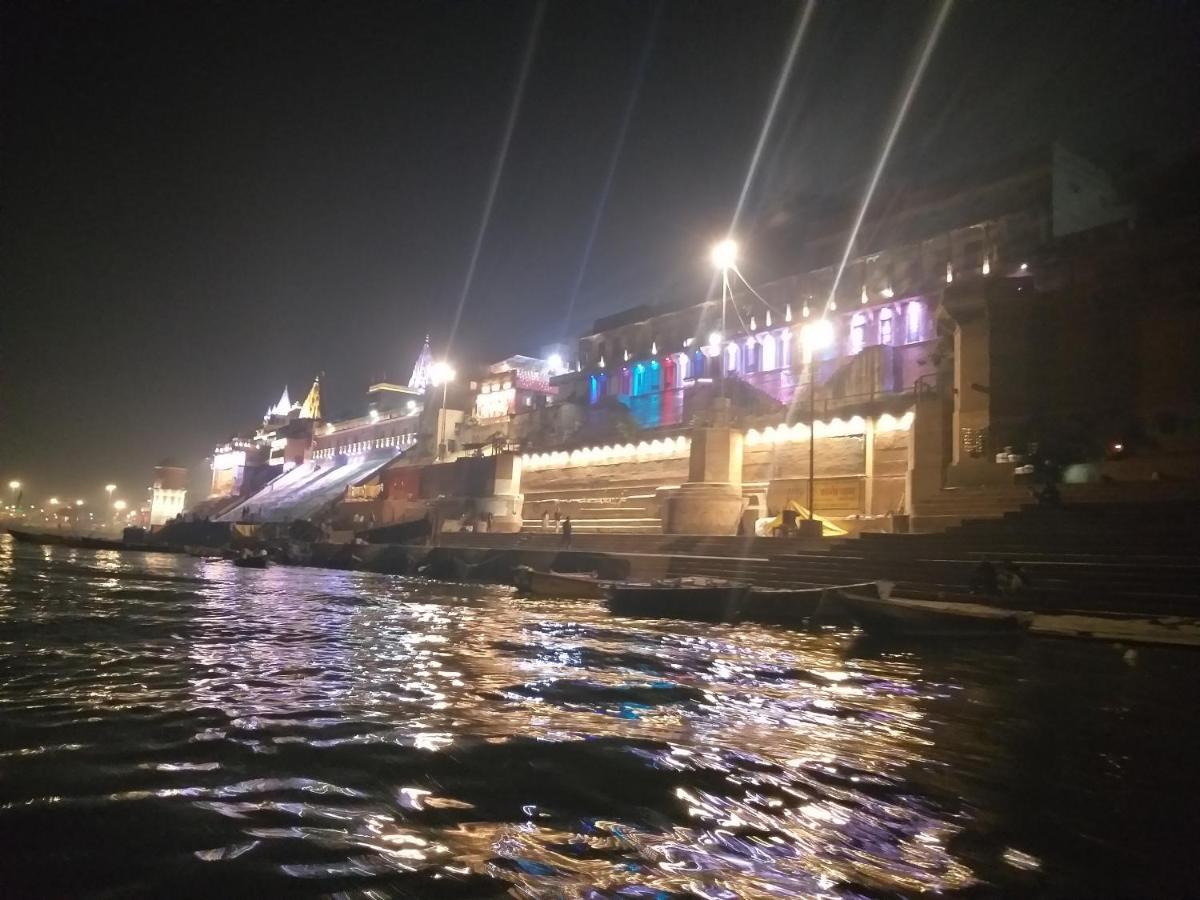 Maa Durga Inn Varanasi Exterior photo